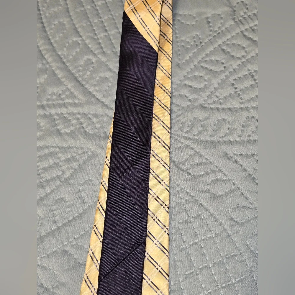 Tommy Hilfiger Men's Silk Necktie